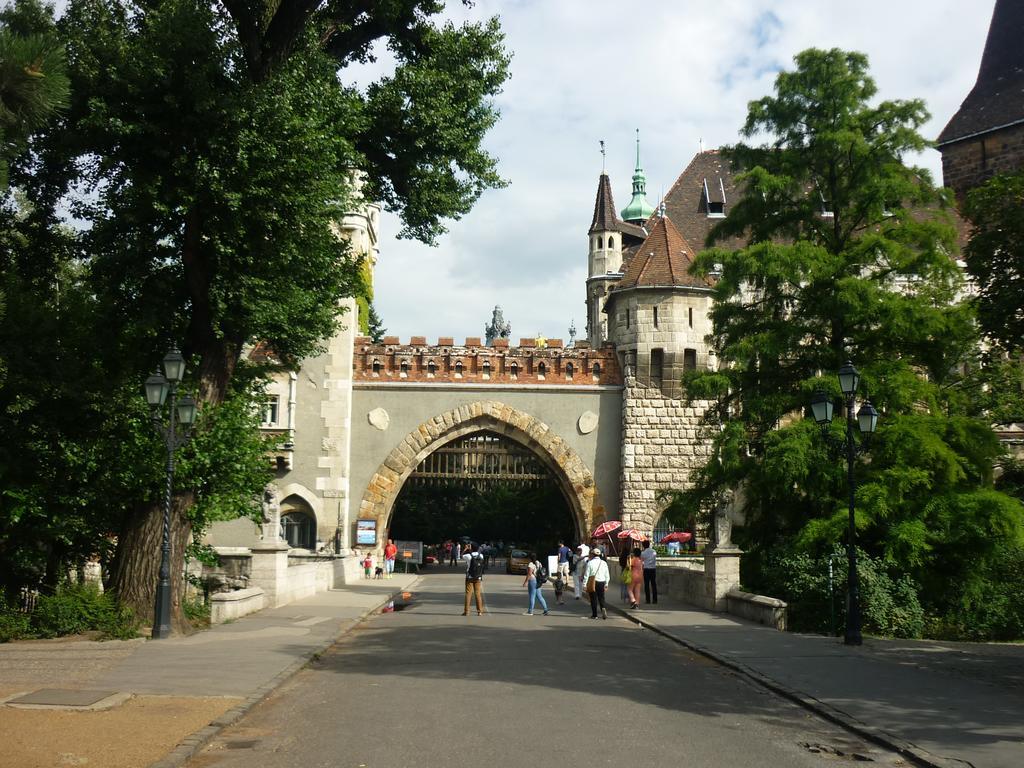 Apartament írisz Budapesta